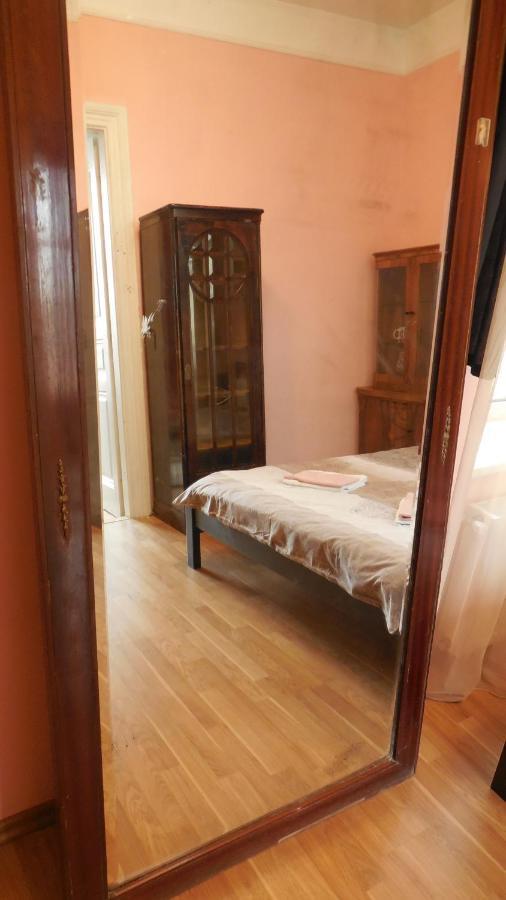 2 Room Apartment Near Opera House 利沃夫 外观 照片